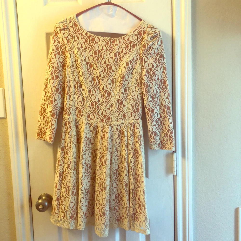Burnt orange and cream lace quarter sleeve dress